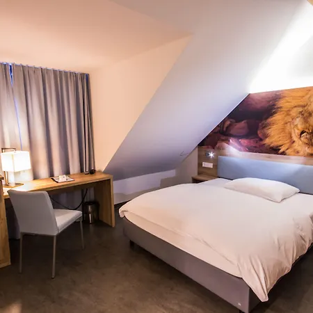 Hotel7continents 酒店 新特劳布灵