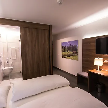 Hotell Hotel7continents 4*
