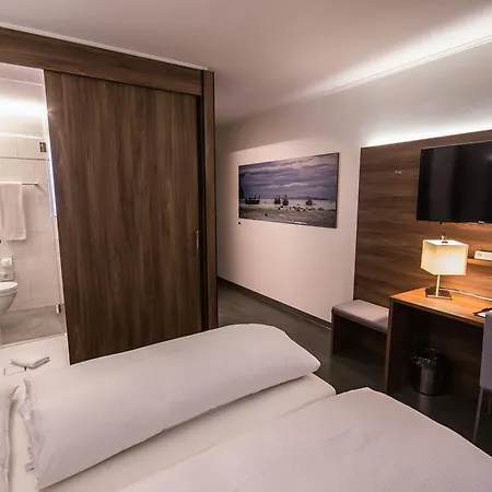 Hotell Hotel7continents 4*